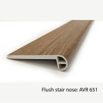 Nez de marche affleurant pour planchers – Finition de bord lisse